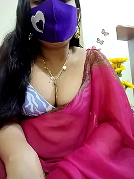 Snapshot of Ameera19 chatting on March 7, 2025, 7:38 pm Ameera19 online show from March 7, 2025, 7:38 pm