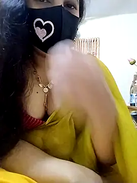 Snapshot of Ameera19 chatting on March 8, 2025, 7:53 pm Ameera19 online show from March 8, 2025, 7:53 pm