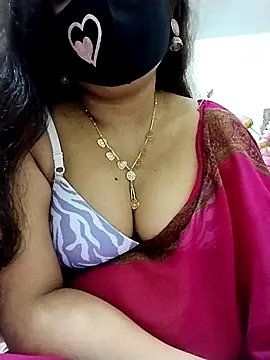 Snapshot of Ameera19 chatting on March 11, 2025, 4:32 am Ameera19 online show from March 11, 2025, 4:32 am