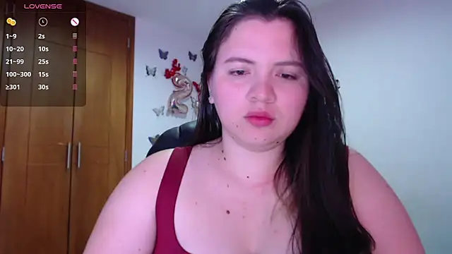 Snapshot of Sarahros1 chatting on January 21, 2025, 4:32 am Sarahros1 online show from January 21, 2025, 4:32 am