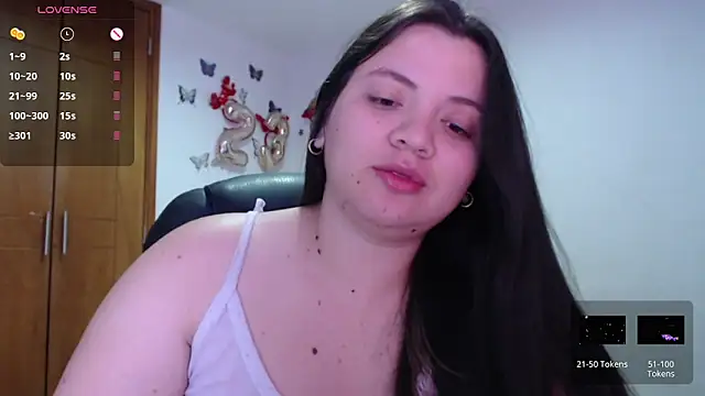 Snapshot of Sarahros1 chatting on February 4, 2025, 4:59 am Sarahros1 online show from February 4, 2025, 4:59 am