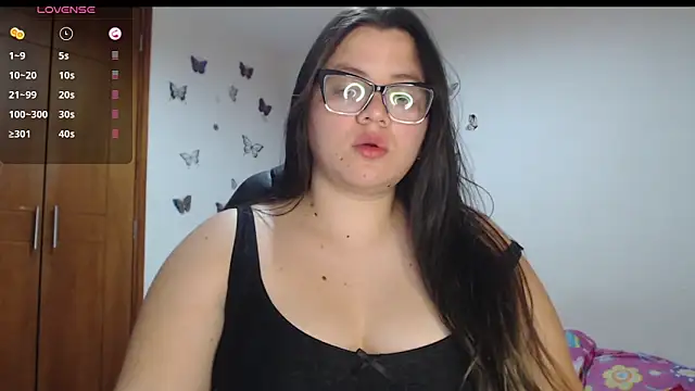 Snapshot of Sarahros1 chatting on October 22, 2025, 3:51 am Sarahros1 online show from October 22, 2025, 3:51 am