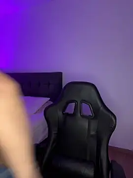 Snapshot of soy_paulina chatting on February 20, 2025, 5:01 am soy paulina online show from February 20, 2025, 5:01 am