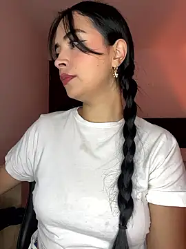 Snapshot of soy_paulina chatting on January 17, 2026, 11:41 pm soy paulina online show from January 17, 2026, 11:41 pm