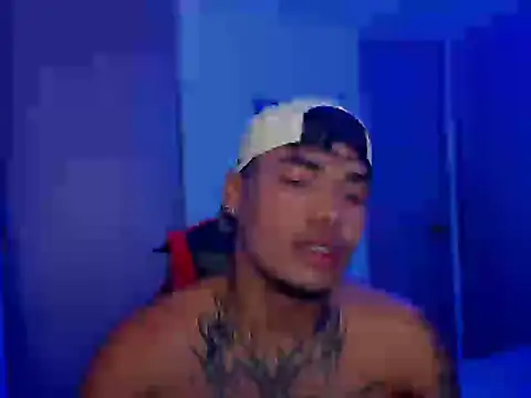 thomas latin boy online show from September 13, 2025, 1:05 am