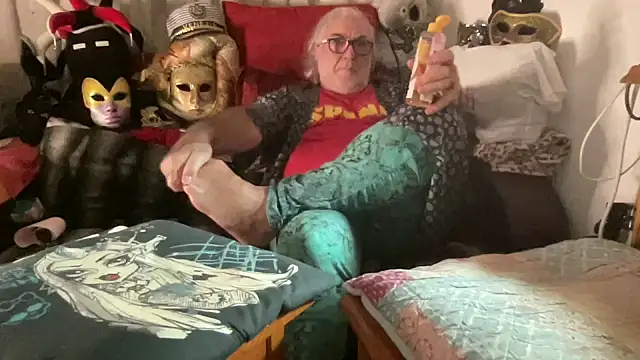 EroticVenetian online show from December 20, 2025, 10:50 pm