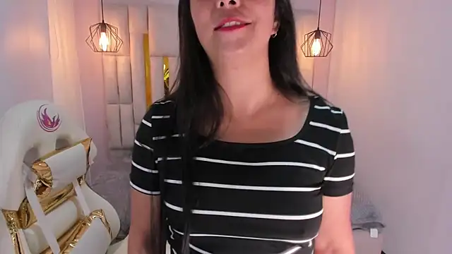 Snapshot of Karla_hernandez_ chatting on March 12, 2025, 5:17 pm Karla hernandez online show from March 12, 2025, 5:17 pm