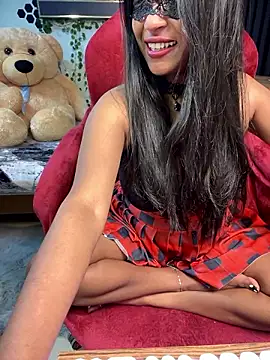 LillyLive online show from December 1, 2024, 5:35 pm