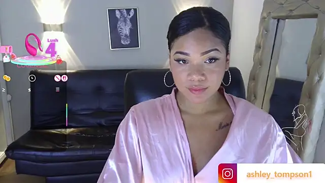 ashley Tompson1 online show from March 4, 2025, 3:26 pm