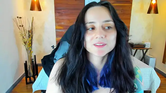 KatherineBond online show from March 6, 2025, 11:53 pm