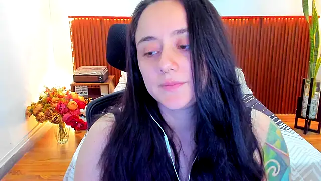 KatherineBond online show from December 20, 2025, 7:10 pm