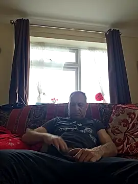 Snapshot of meateater1 chatting on April 2, 2026, 10:24 am meateater1 online show from April 2, 2026, 10:24 am
