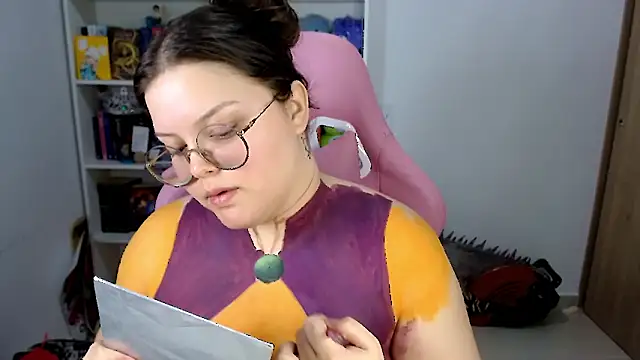 Gabiwaifu online show from February 27, 2026, 4:12 am