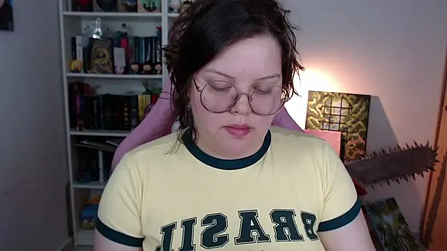 Snapshot of Gabiwaifu chatting on July 14, 2026, 2:38 am Gabiwaifu online show from July 14, 2026, 2:38 am