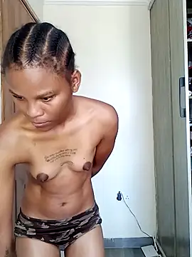 kelsie421 online show from March 7, 2025, 6:24 am