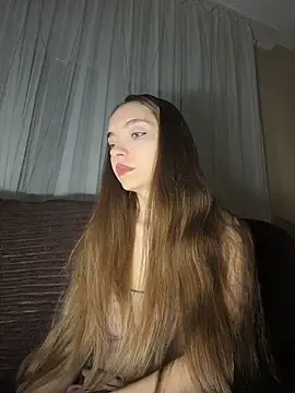 BarbaraFantasy online show from December 4, 2025, 9:01 pm