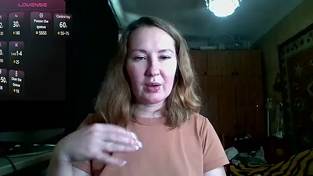 Snapshot of AnnaXLovers chatting on December 20, 2024, 11:32 am AnnaXLovers online show from December 20, 2024, 11:32 am