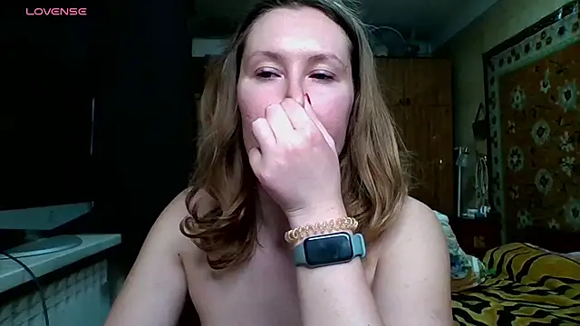 Snapshot of AnnaXLovers chatting on February 26, 2025, 11:41 am AnnaXLovers online show from February 26, 2025, 11:41 am