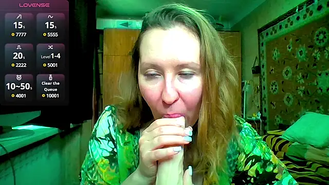 Snapshot of AnnaXLovers chatting on March 21, 2025, 9:45 am AnnaXLovers online show from March 21, 2025, 9:45 am