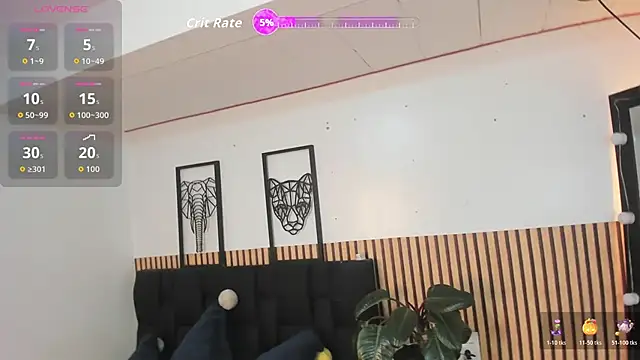 Snapshot of LILA_ELLIOT chatting on November 18, 2025, 7:51 pm LILA ELLIOT online show from November 18, 2025, 7:51 pm