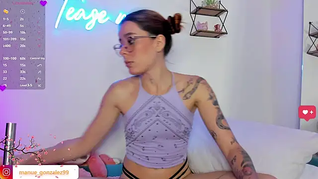 Manuela monroe online show from January 12, 2025, 2:30 pm