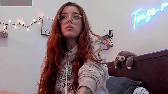 Manuela monroe online show from February 8, 2026, 12:58 am