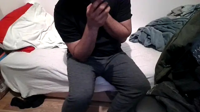 Indianluckyboytits online show from December 6, 2024, 1:40 am