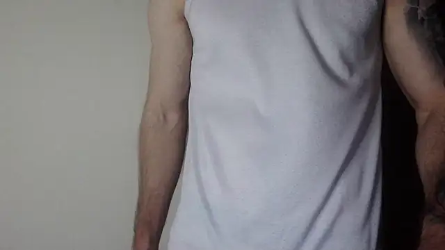 Snapshot of Kenner_fox77 chatting on March 14, 2025, 4:10 am Kenner fox77 online show from March 14, 2025, 4:10 am