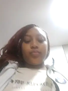 Adelehottman online show from July 23, 2026, 12:25 pm