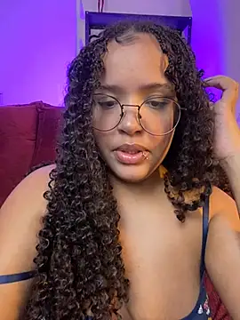 Snapshot of 99_Lilith chatting on June 13, 2026, 12:30 am 99 Lilith online show from June 13, 2026, 12:30 am