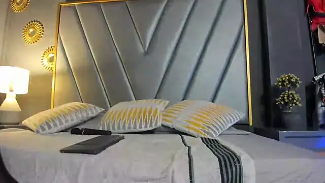 Snapshot of BrendaAdams_ chatting on July 6, 2026, 11:18 am BrendaAdams online show from July 6, 2026, 11:18 am