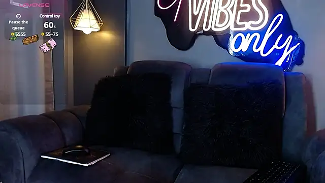 LOLIITA  LOVE online show from March 20, 2025, 5:47 pm