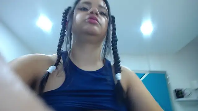 Snapshot of _Miaaleon chatting on March 5, 2025, 4:24 pm Miaaleon online show from March 5, 2025, 4:24 pm