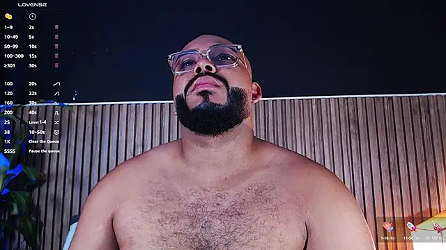 Snapshot of DilanJonnes_ chatting on February 21, 2025, 9:54 pm DilanJonnes online show from February 21, 2025, 9:54 pm