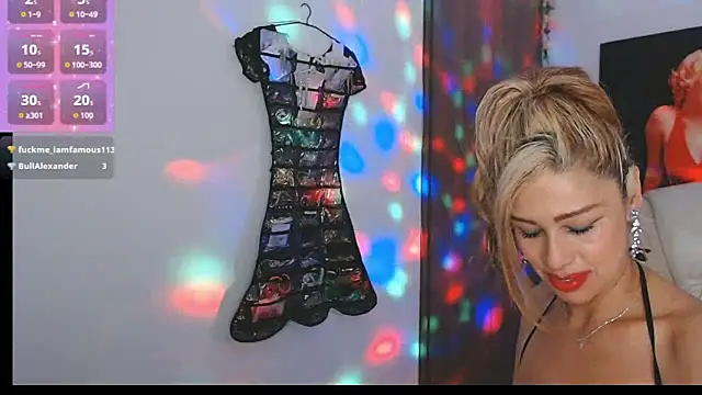 Isabelhot1 online show from March 2, 2026, 7:54 pm