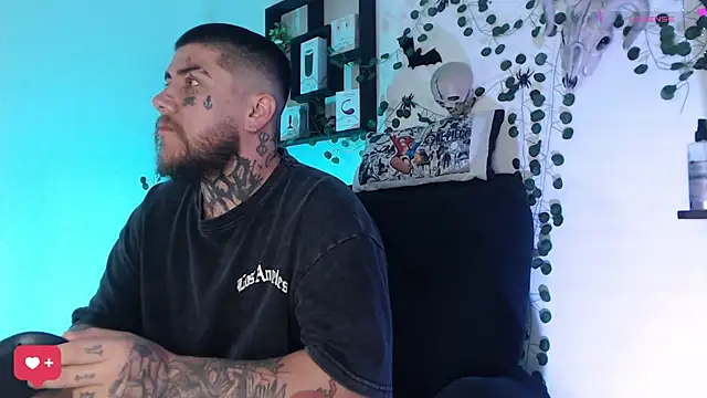 Snapshot of Ash_gusbig chatting on December 4, 2024, 1:25 am Ash gusbig online show from December 4, 2024, 1:25 am