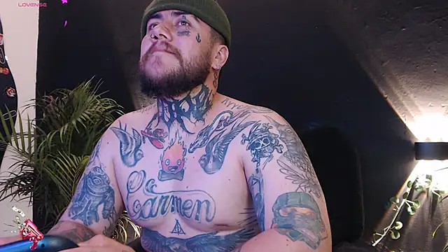 Snapshot of Ash_gusbig chatting on March 23, 2025, 5:00 am Ash gusbig online show from March 23, 2025, 5:00 am