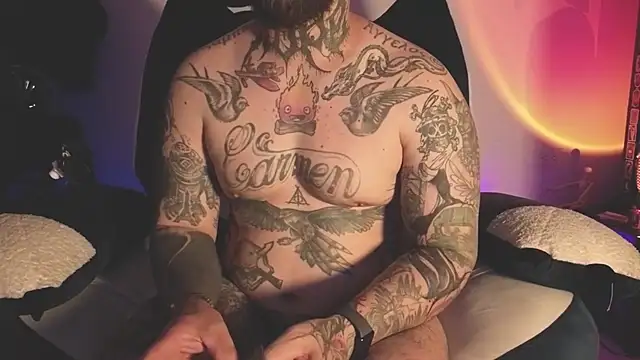 Ash gusbig online show from March 17, 2026, 3:00 am