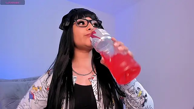 ArigyGomez online show from November 20, 2025, 4:07 pm