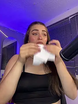 Snapshot of cattaleya___ chatting on March 4, 2025, 3:33 am cattaleya online show from March 4, 2025, 3:33 am