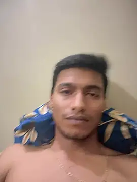 Snapshot of hairydude49 chatting on May 5, 2026, 7:33 pm hairydude49 online show from May 5, 2026, 7:33 pm