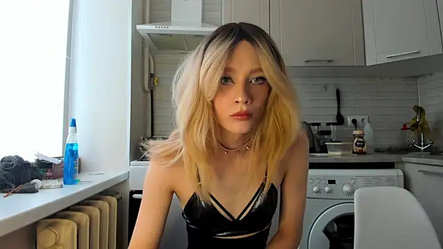  Alice Kitty online show from January 7, 2025, 8:45 am