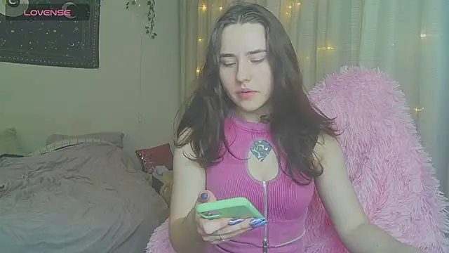 Snapshot of Aurora_workerr chatting on February 14, 2026, 2:36 pm Aurora workerr online show from February 14, 2026, 2:36 pm