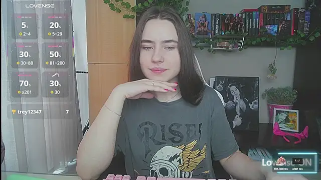 Snapshot of Aurora_workerr chatting on March 11, 2026, 3:45 am Aurora workerr online show from March 11, 2026, 3:45 am