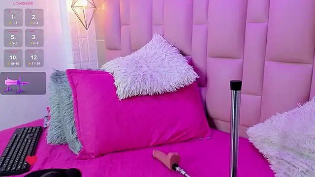 Abbyadams online show from March 16, 2026, 3:34 am