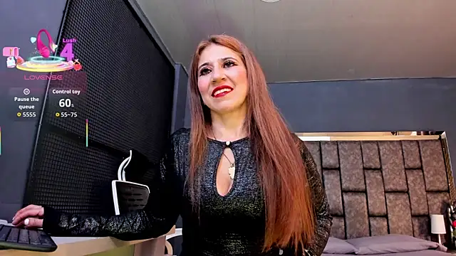 Matureyulyet online show from December 13, 2025, 10:37 pm