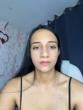 UrNewFantasy online show from August 3, 2026, 4:00 pm
