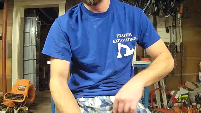 Snapshot of Bigoleslong98765 chatting on November 25, 2025, 6:35 am Bigoleslong98765 online show from November 25, 2025, 6:35 am