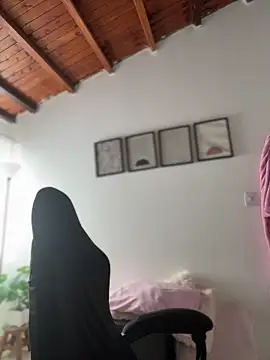 Snapshot of Miss-Abbii chatting on February 8, 2026, 2:09 pm Miss-Abbii online show from February 8, 2026, 2:09 pm