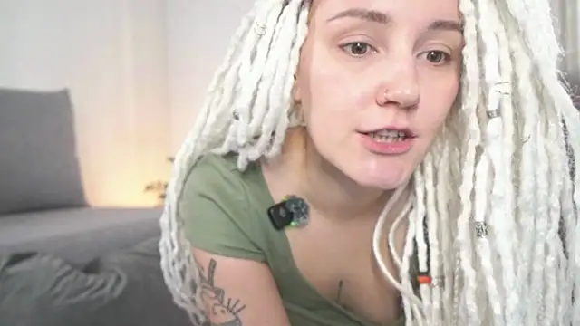 Snapshot of Winnie_sweet chatting on December 5, 2025, 12:58 pm Winnie sweet online show from December 5, 2025, 12:58 pm